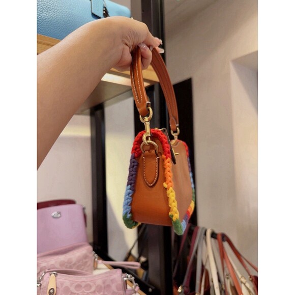 Coach Swinger Bag 20 With Rainbow Crochet Yarn Leather Handle Strap Zip Top NWT - Picture 10 of 11
